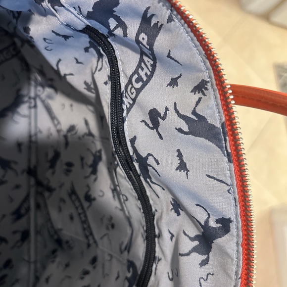 Longchamp Vibrant Orange Shoulder Bag with Dual-Tone Strap - Picture 3 of 6